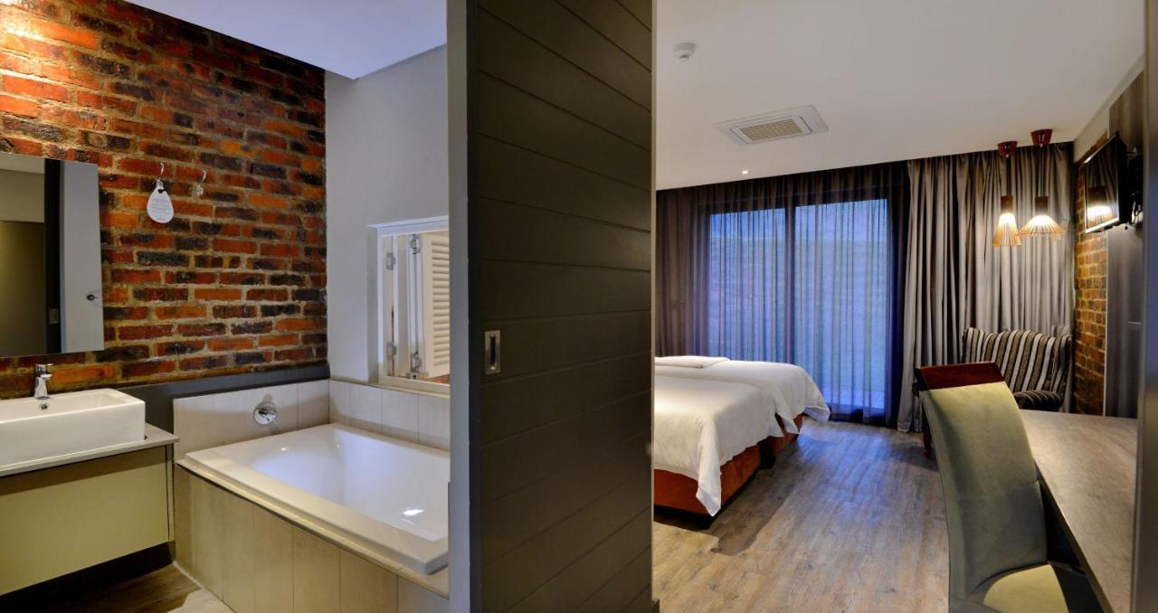 Anew Resort Vulintaba Нюкасъл Екстериор снимка